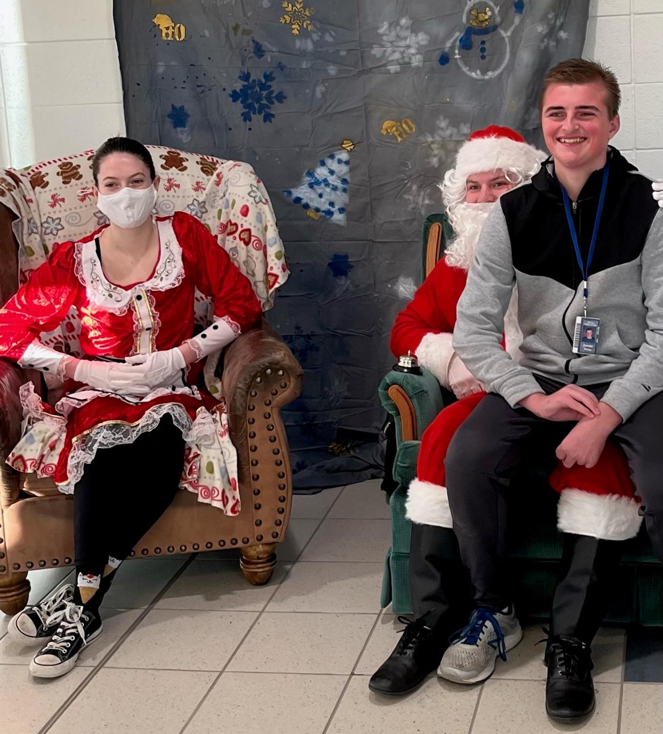 Santa Comes to Stevens – Raider Generation