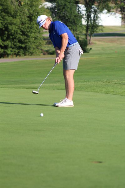 Colby Wit putted for par at Meadowbrook Golf Course. 